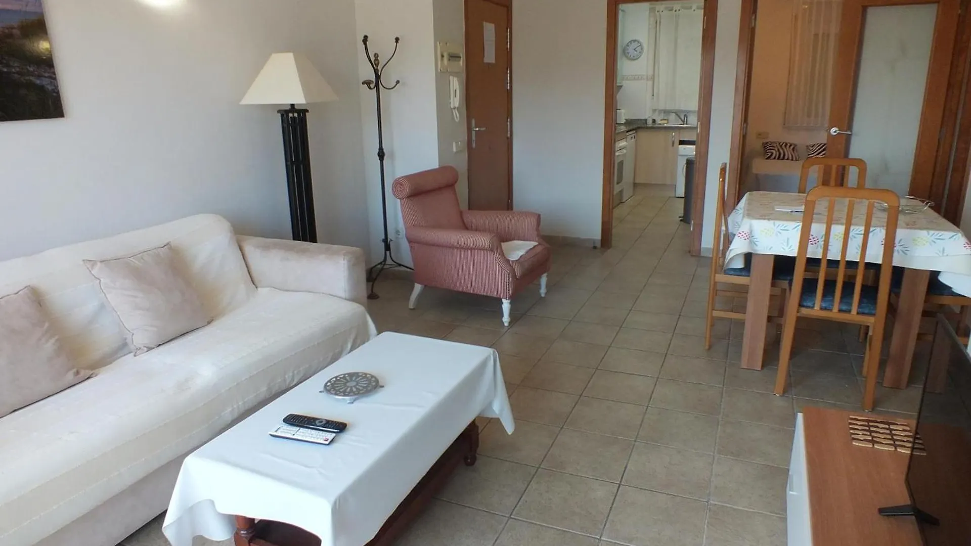 Apartamento Para 6 Personas Con Piscina, A 700M De La Playa - Es-204-14 罗萨斯